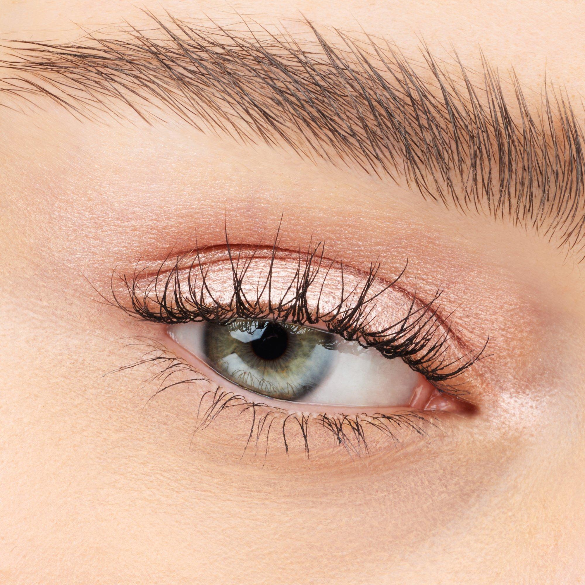 luminous EYE TINT liquid shadow