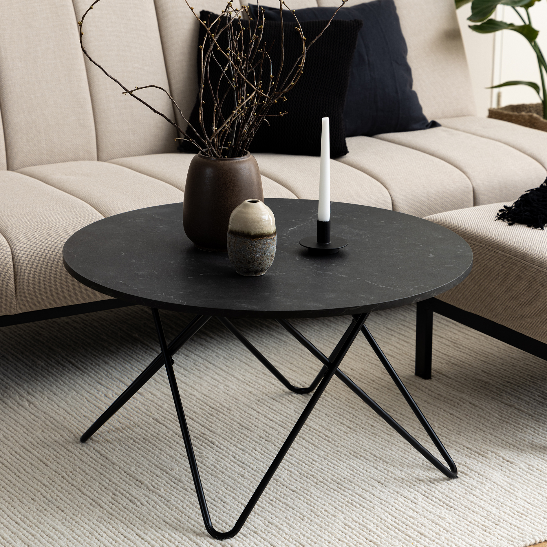 Couchtisch WYRE - Marmor-Optik - schwarz matt - Ø 80 cm