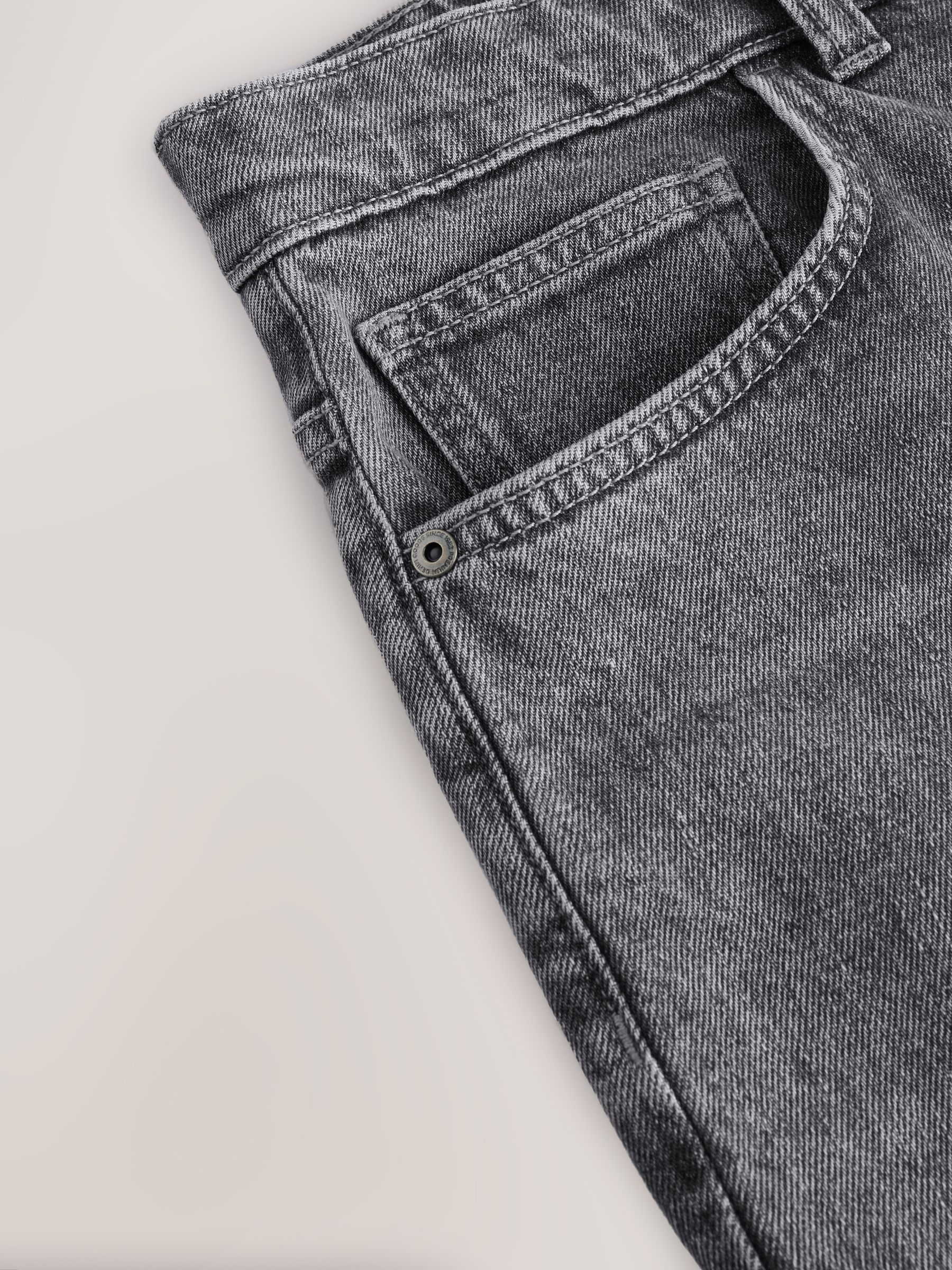 Grijs - Straight fit - Stretch denim short
