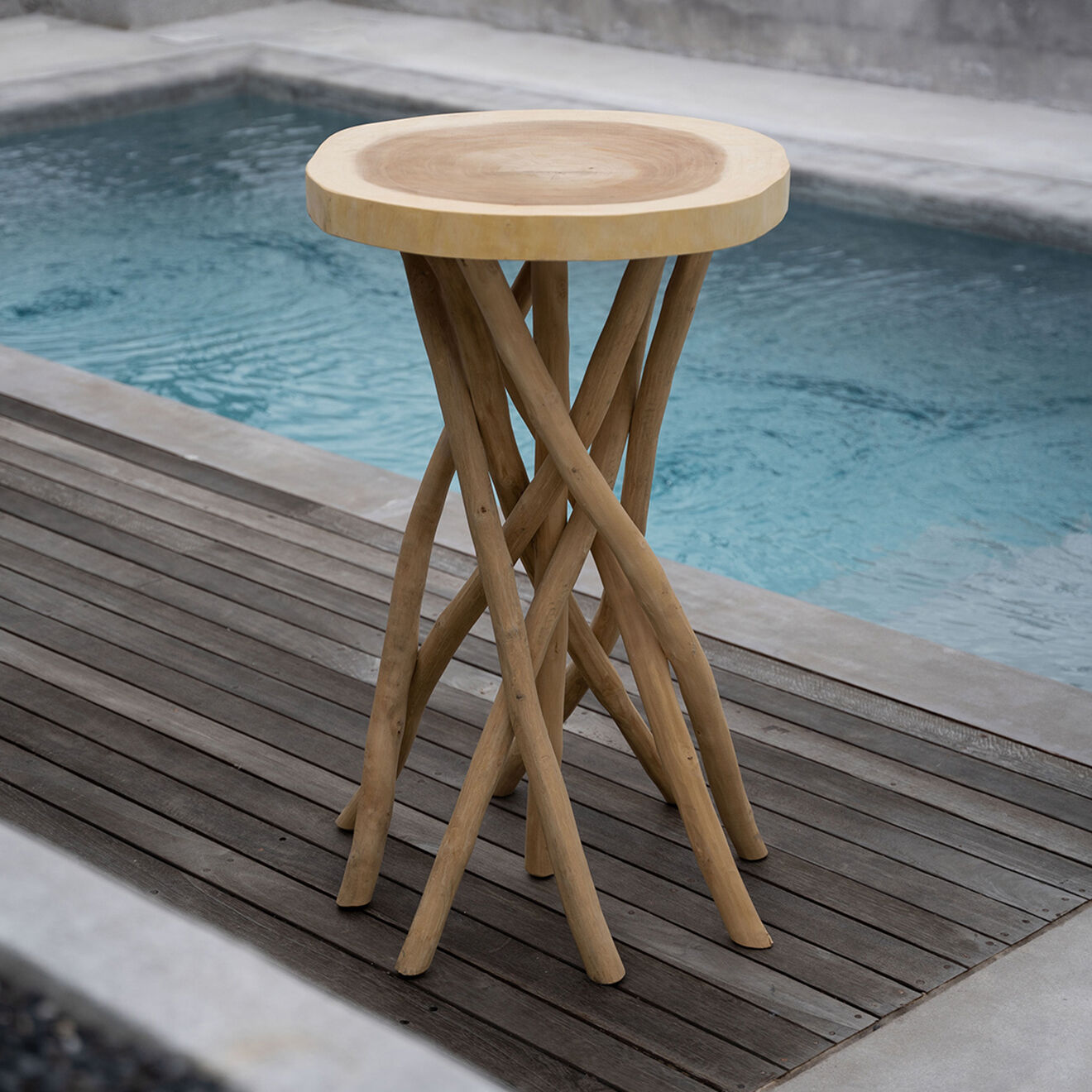 Bazar Bizar Table de bar Gili naturel - 60x60x103 cm