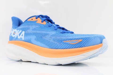 HOKA Clifton 9