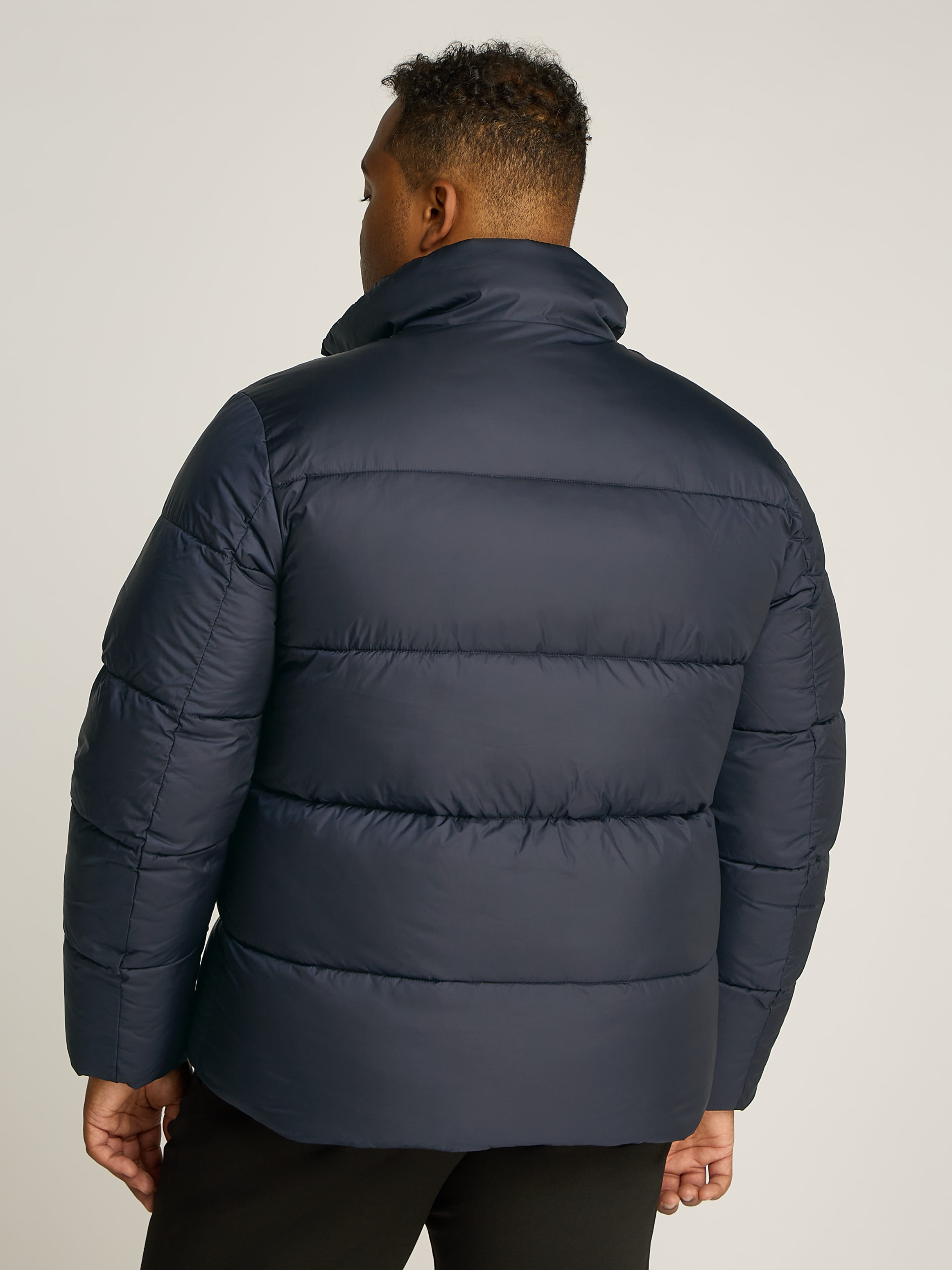 Calvin Klein Big&Tall Steppjacke »BT_QUILT PUFFER MW« in Grossen Grössen mit Logopatch