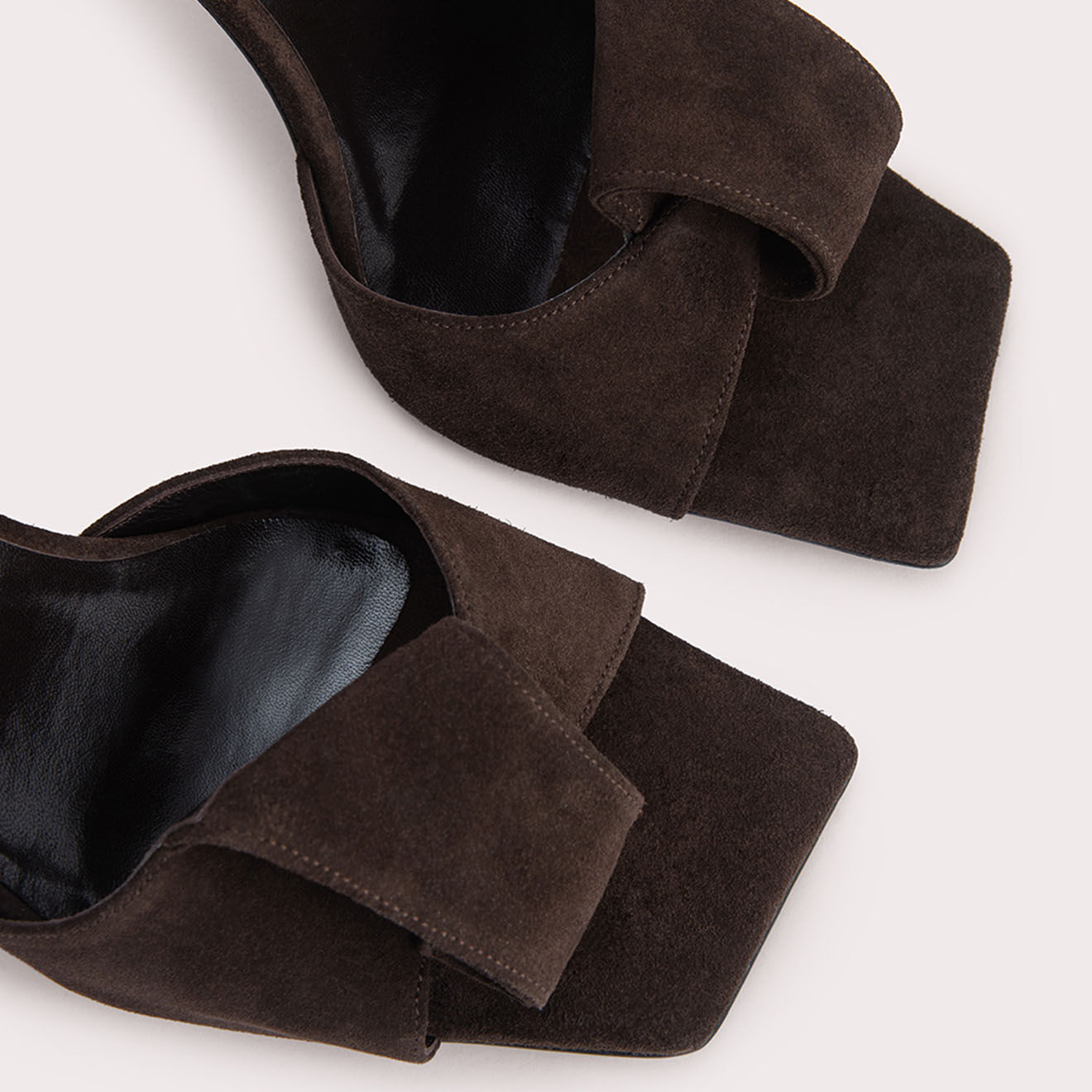 By Far Mules en Velours de Cuir Hawn marron - Talon 10 cm