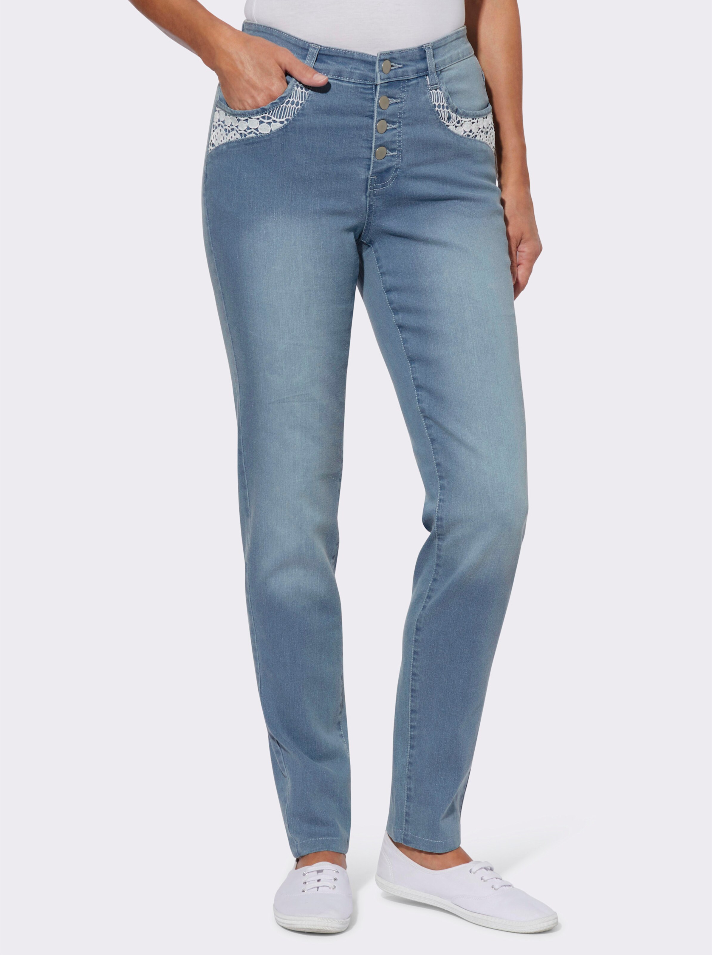 Jeans mit Spitzen-Verzierung