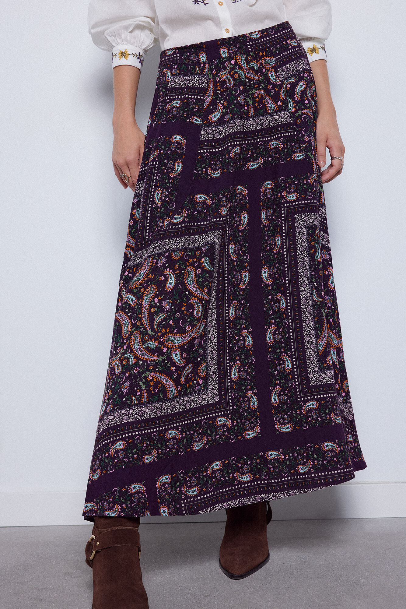 Saia midi estampada