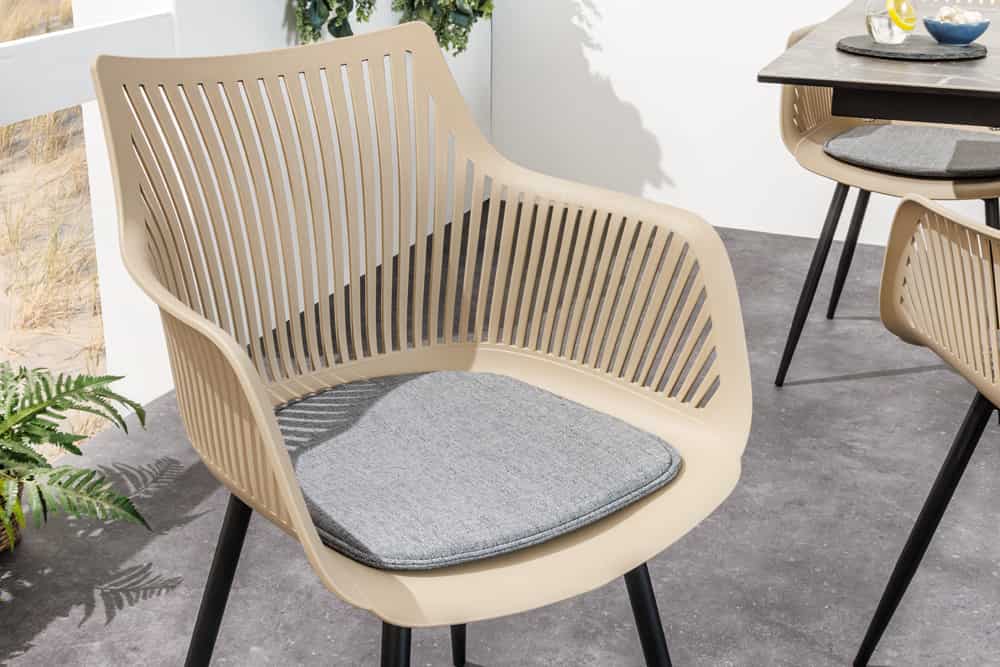 Design Stuhl SIGNUM greige schwarz Kunststoff Indoor Outdoor mit Armlehnen