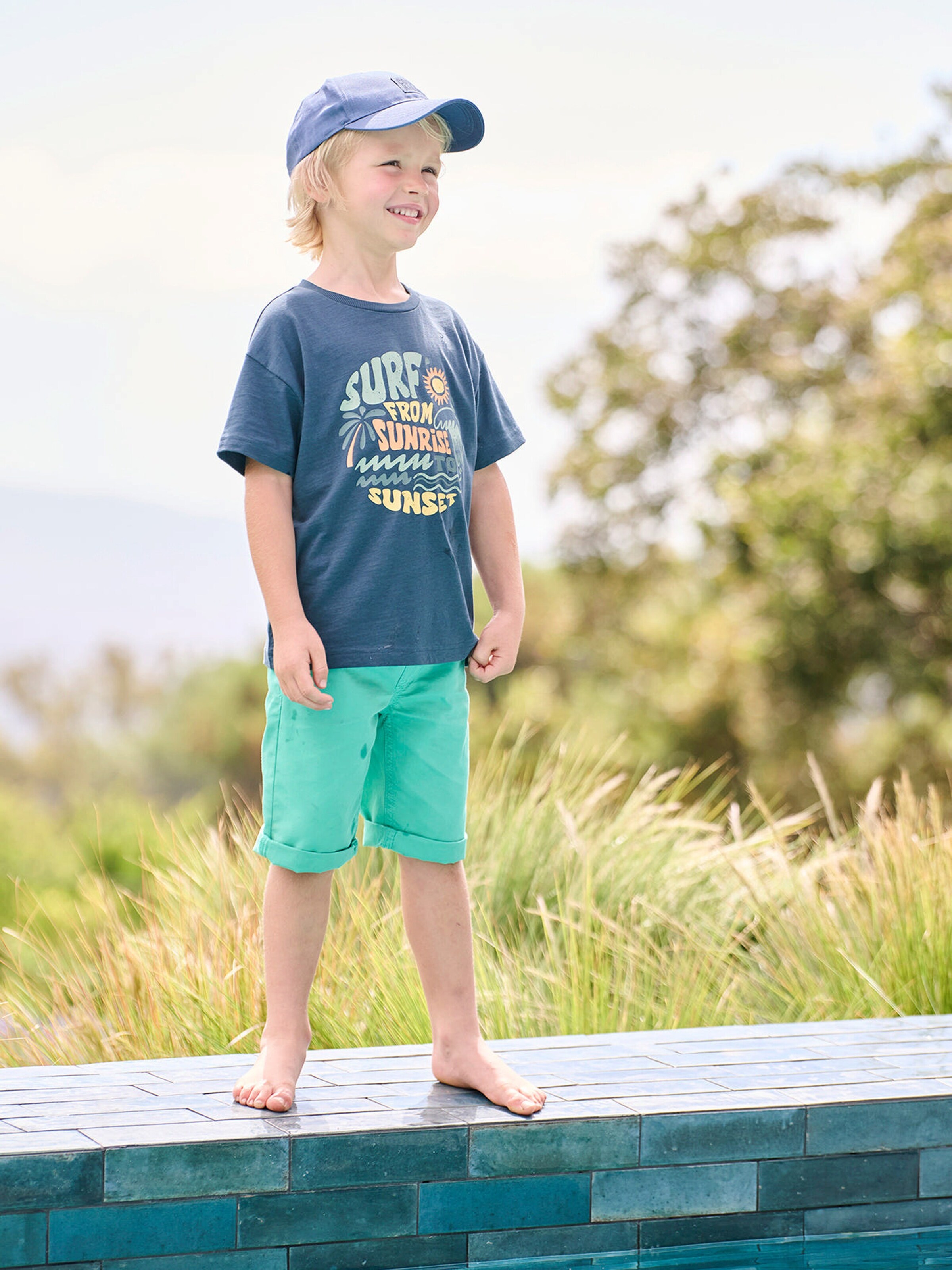 Vertbaudet Jungen T-Shirt mit grafischem Print, Recycling-Baumwolle nachtblau