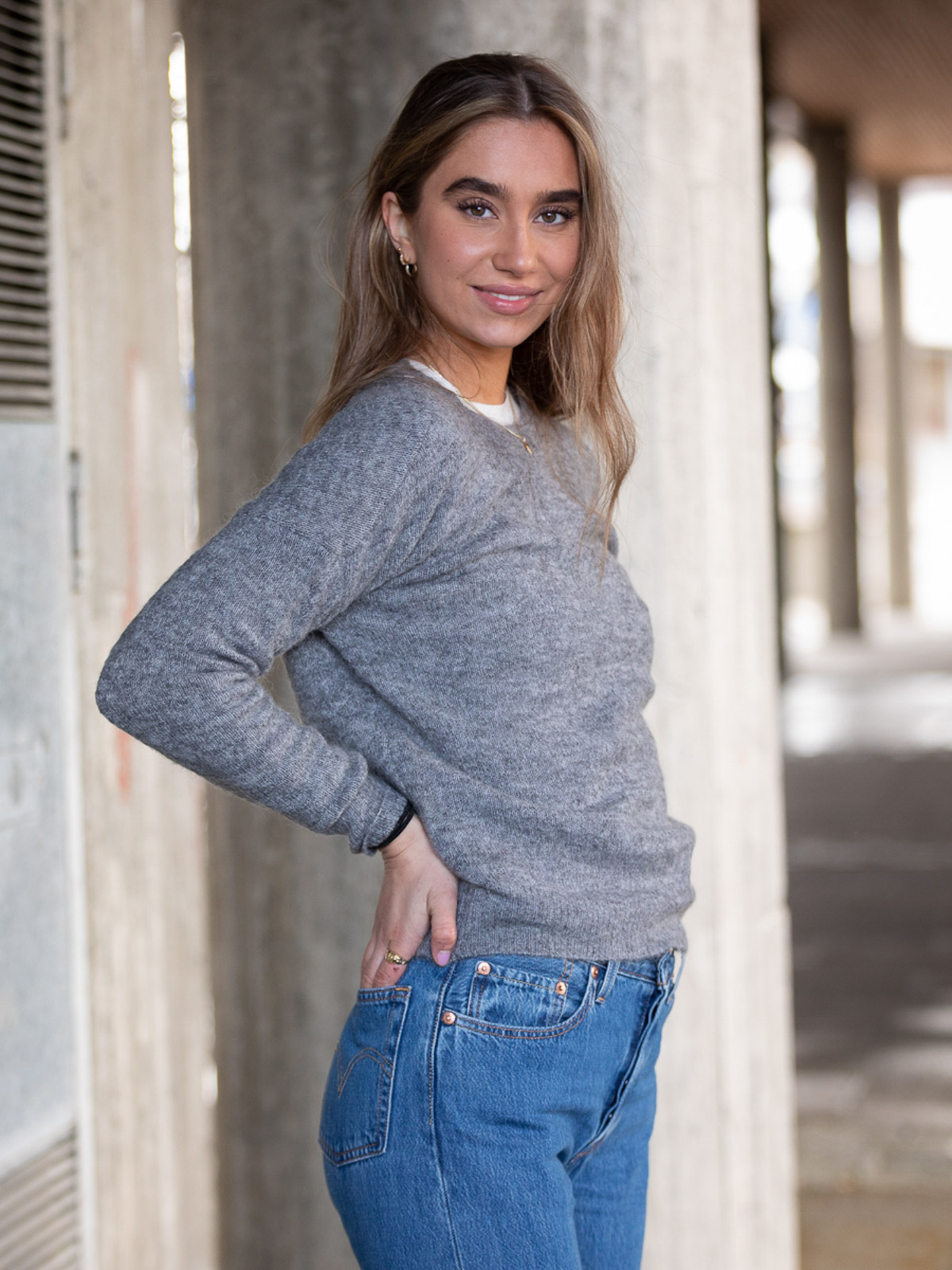 Femme Mohair O-Neck Pullover