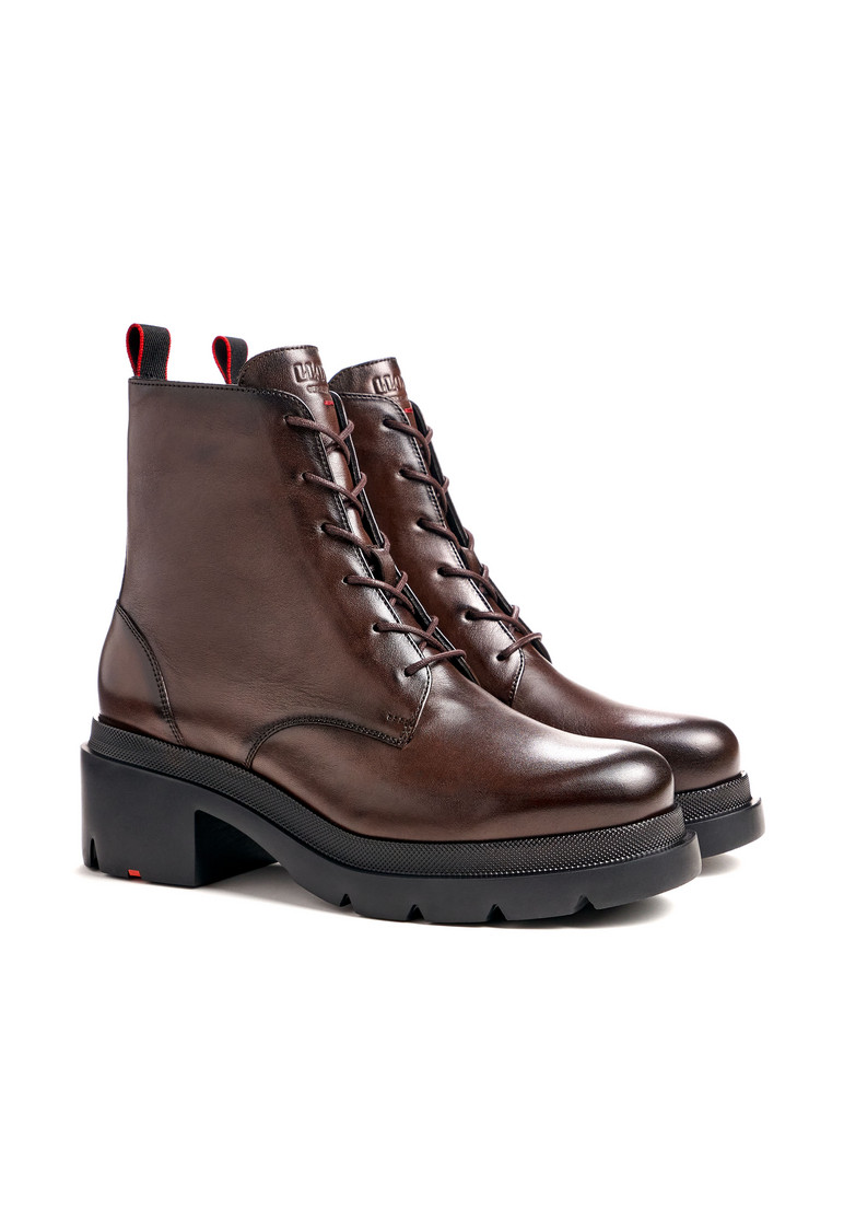 STIEFELETTE Braun
