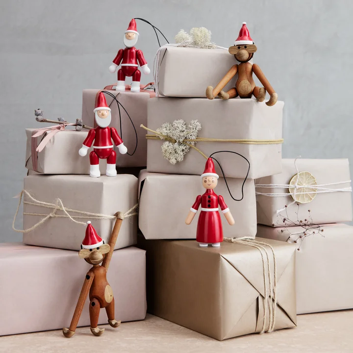 Kay Bojesen - Weihnachtsmann & Weihnachtsfrau Holz-Ornamente, rot / weiss (2er-Set)