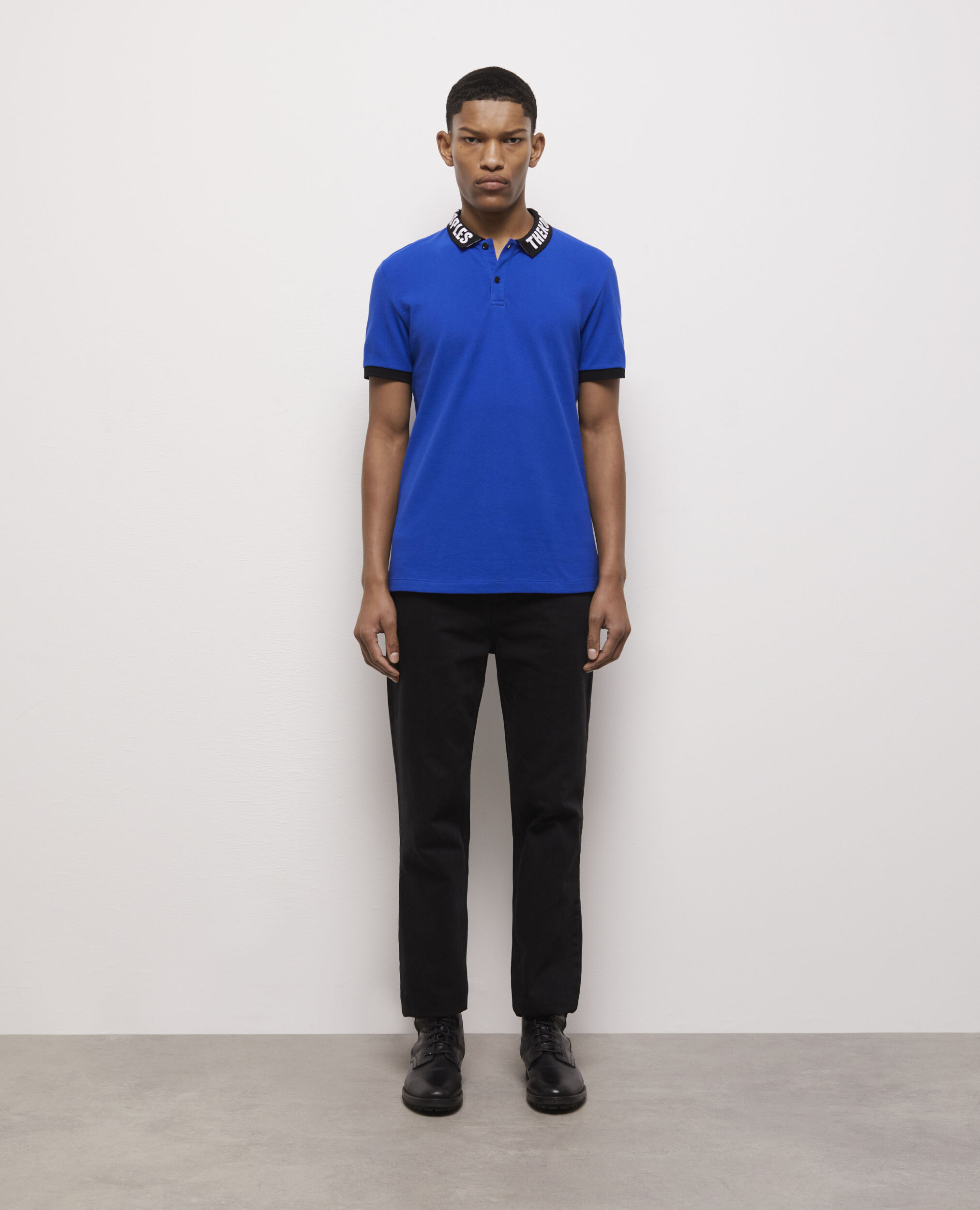 Polo bleu