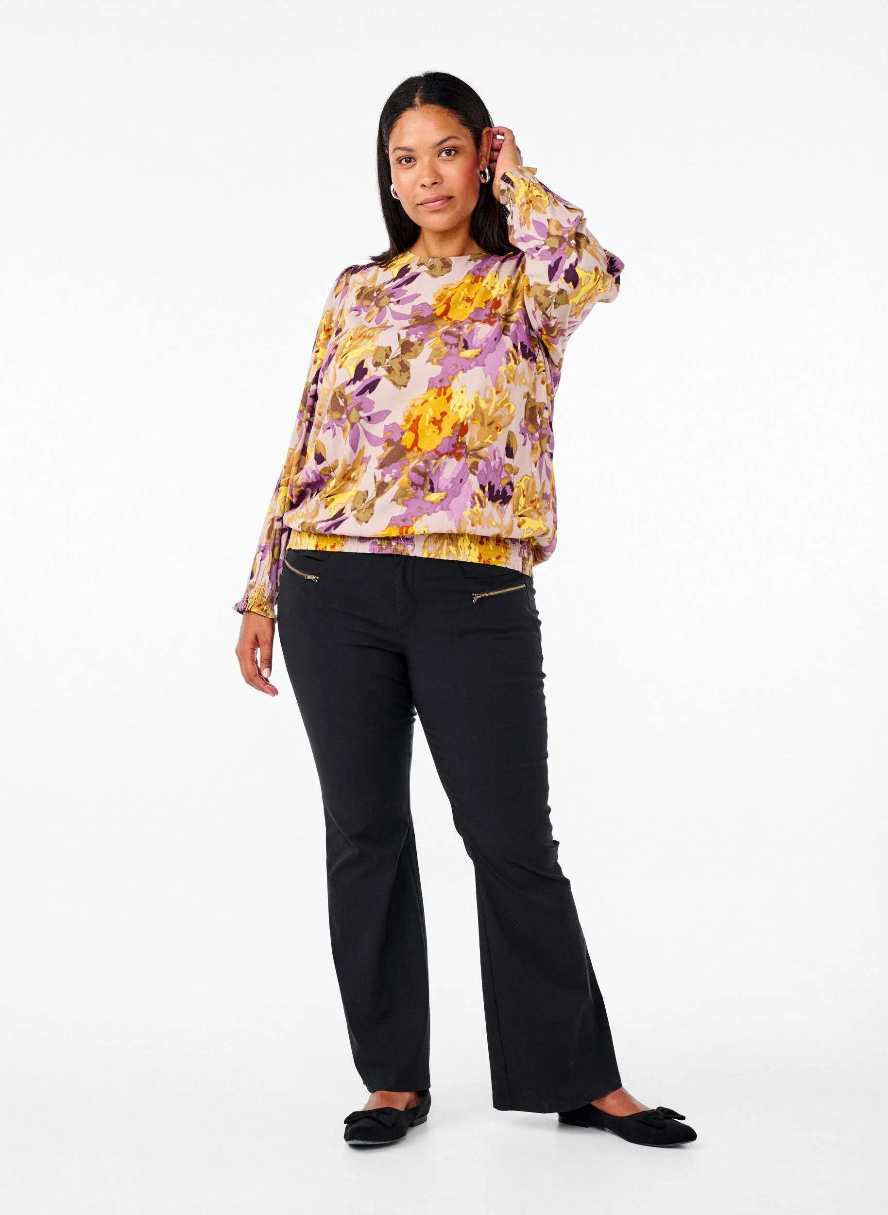 Smockbluse med blomsterprint