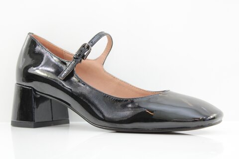 BIBI LOU Pumps
