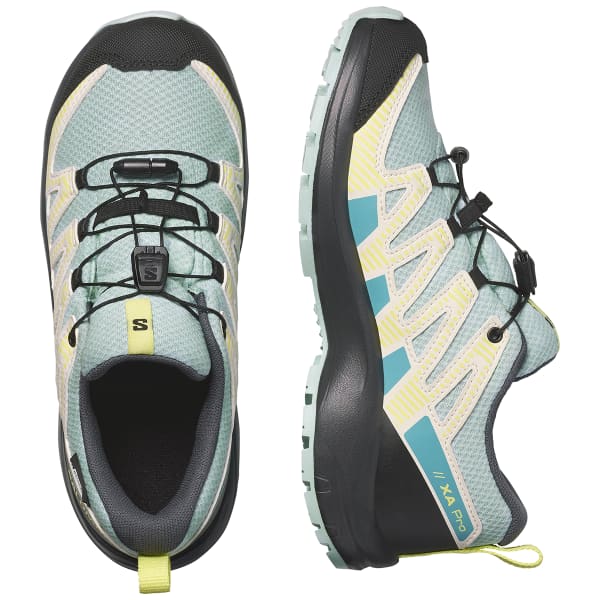 Chaussure trail SALOMON XA PRO V8 CSWP J