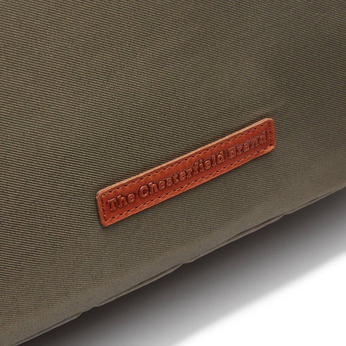 The Chesterfield Brand Nylon Wax Pull Up Laptoptas Nivano 17 Inch Steel Green