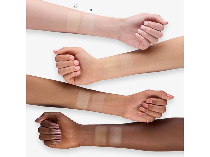 essence Brighten up! banana powder 20 bababanana Transluzenter, mattierender Puder für Mischhaut