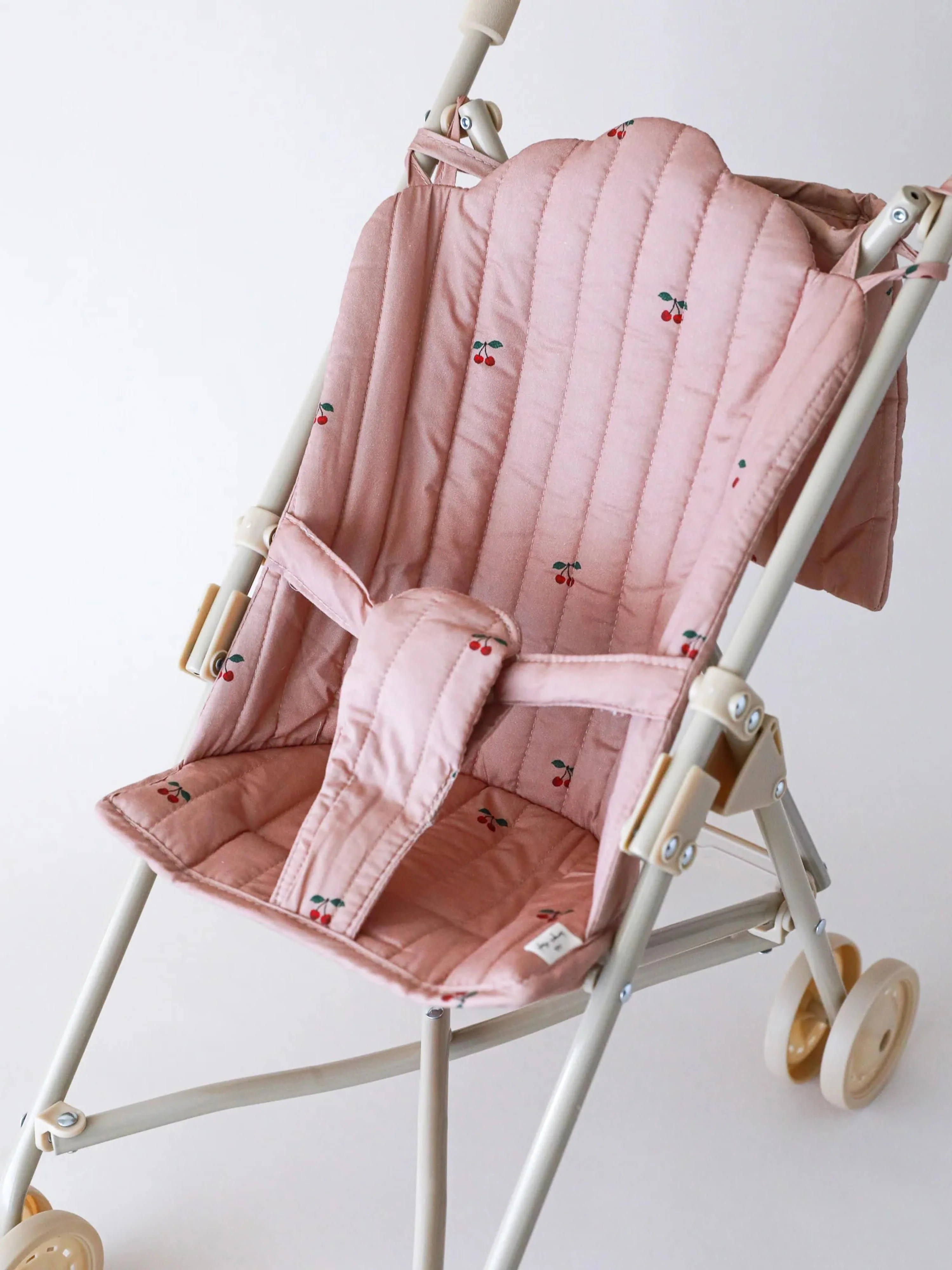 Poppenwagen Cherry Blush riem en draagtas