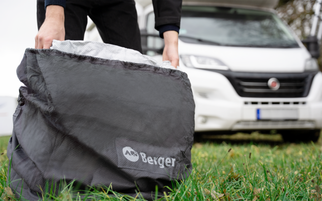 Berger StrongProtect Plus Schutzhülle für Wohnwagen