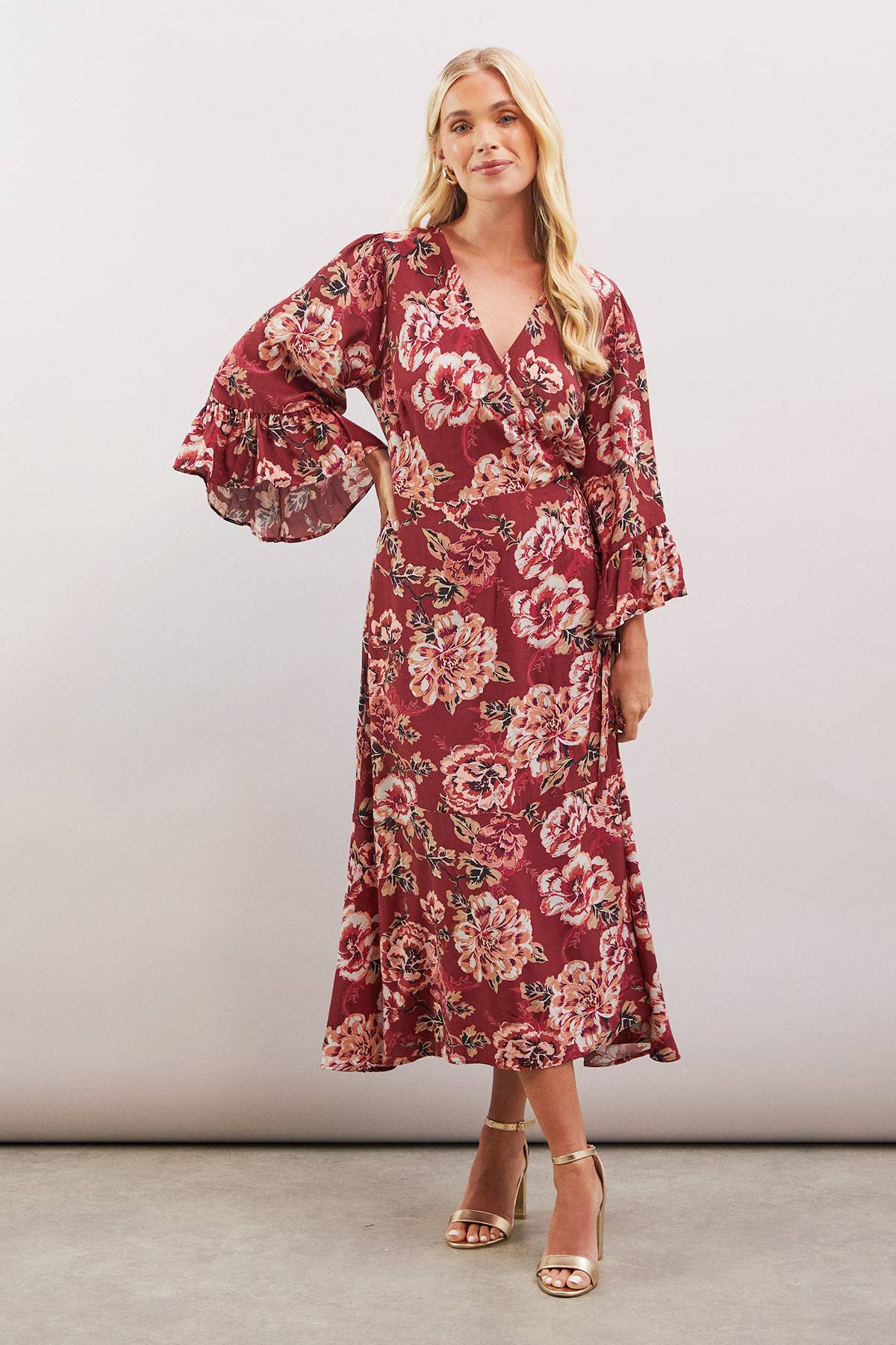 Wallis Robe Portefeuille en Viscose à Imprimé Floral Petite