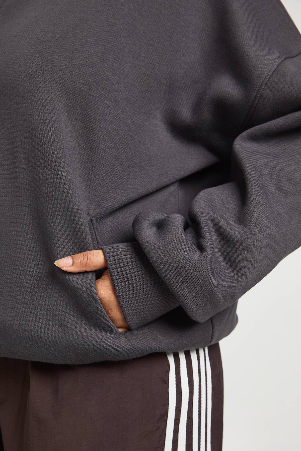 boohoo Veste Zippée Grande Taille À Col Montant