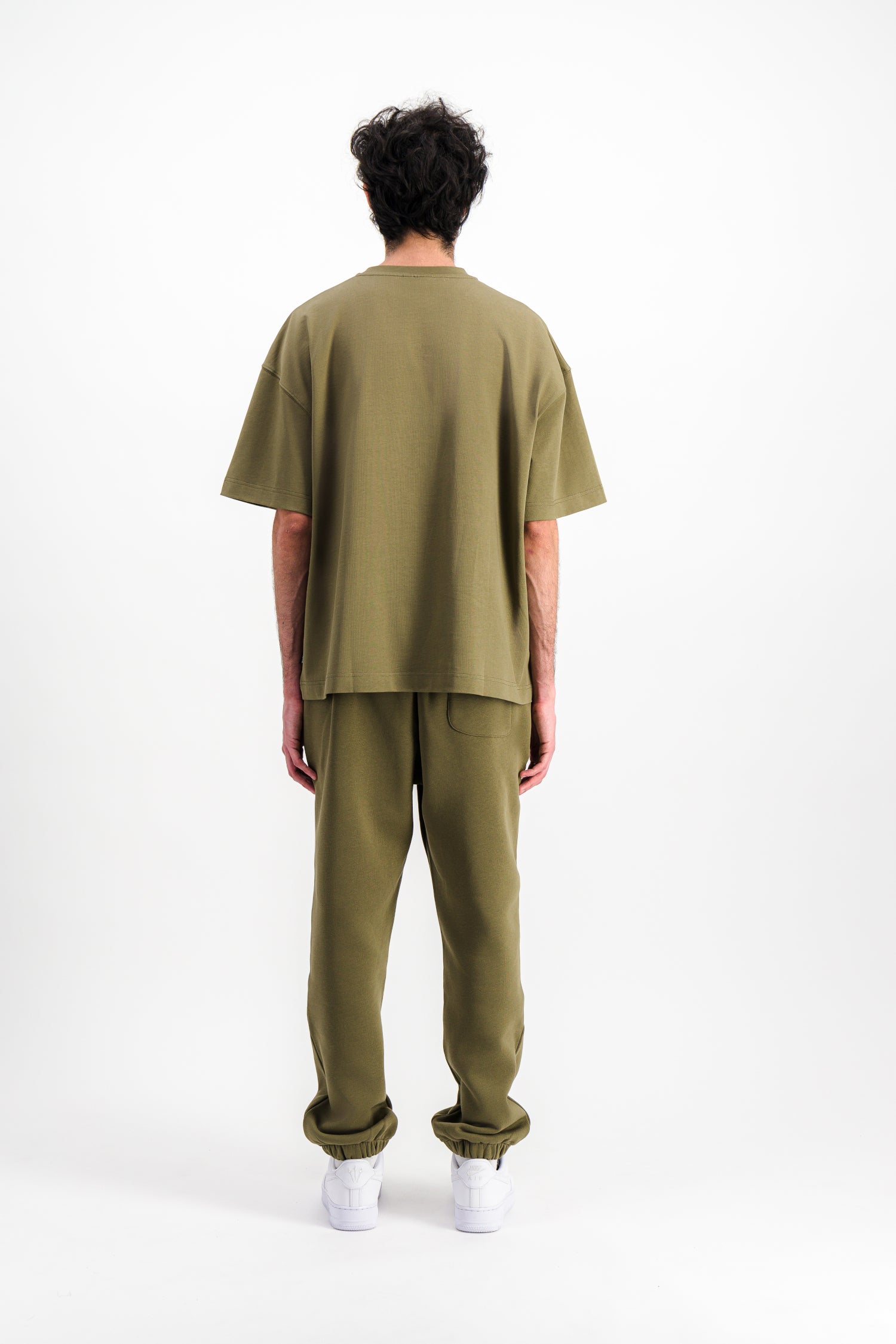 Wethenew T-Shirt L’Uniforme Olive (2023)