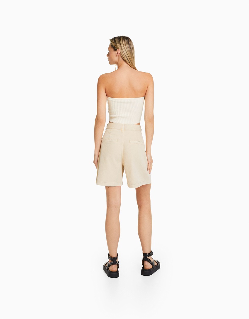 Bermudas de brim plissadas