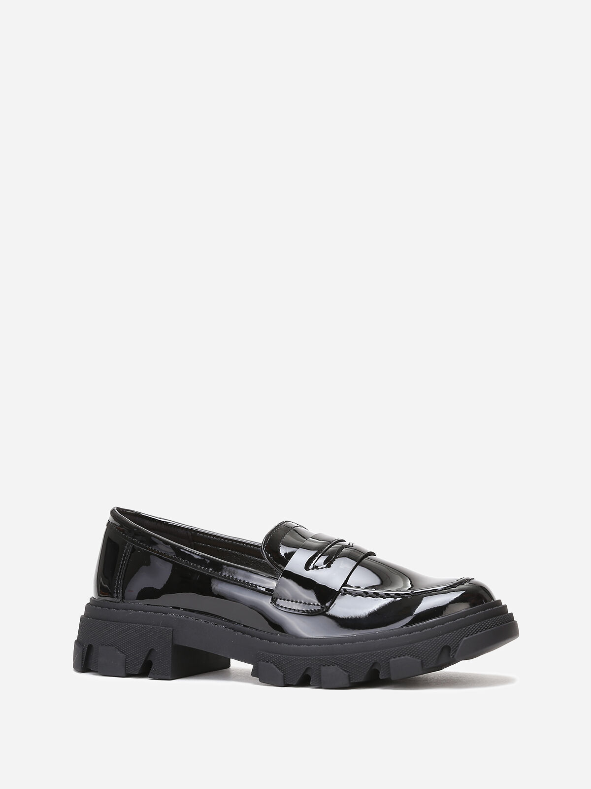 mocassins crantés en simili verni- Noir