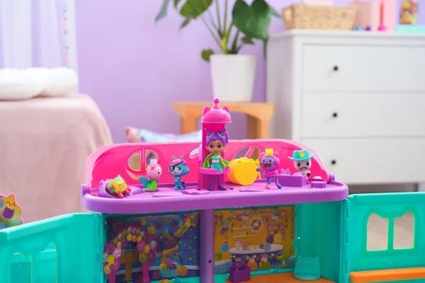 Gabby's Dollhouse Celebration 6 Figure Giftset
