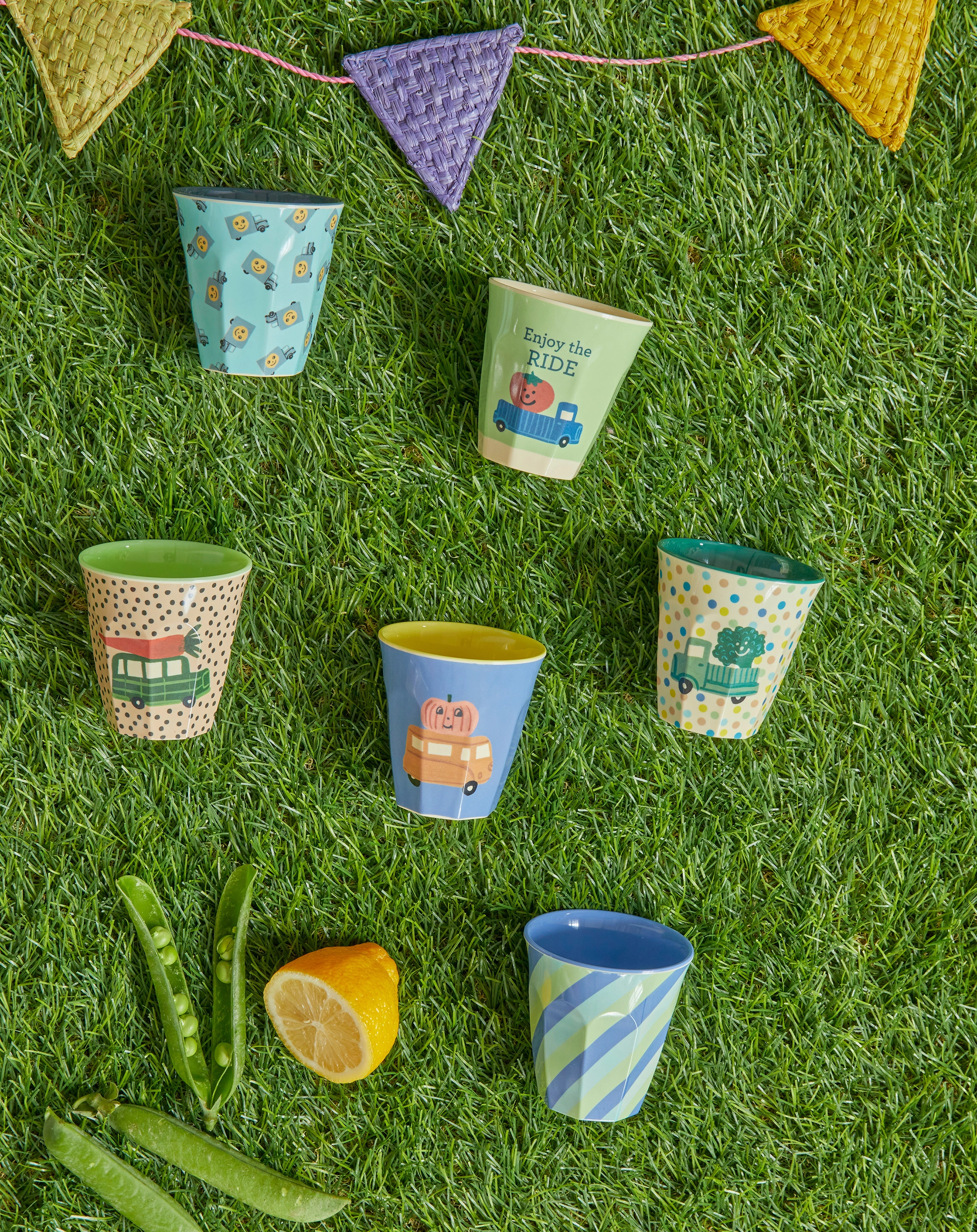 Melamin-Becher HAPPY CARS - SMALL 6er-Pack in bunt
