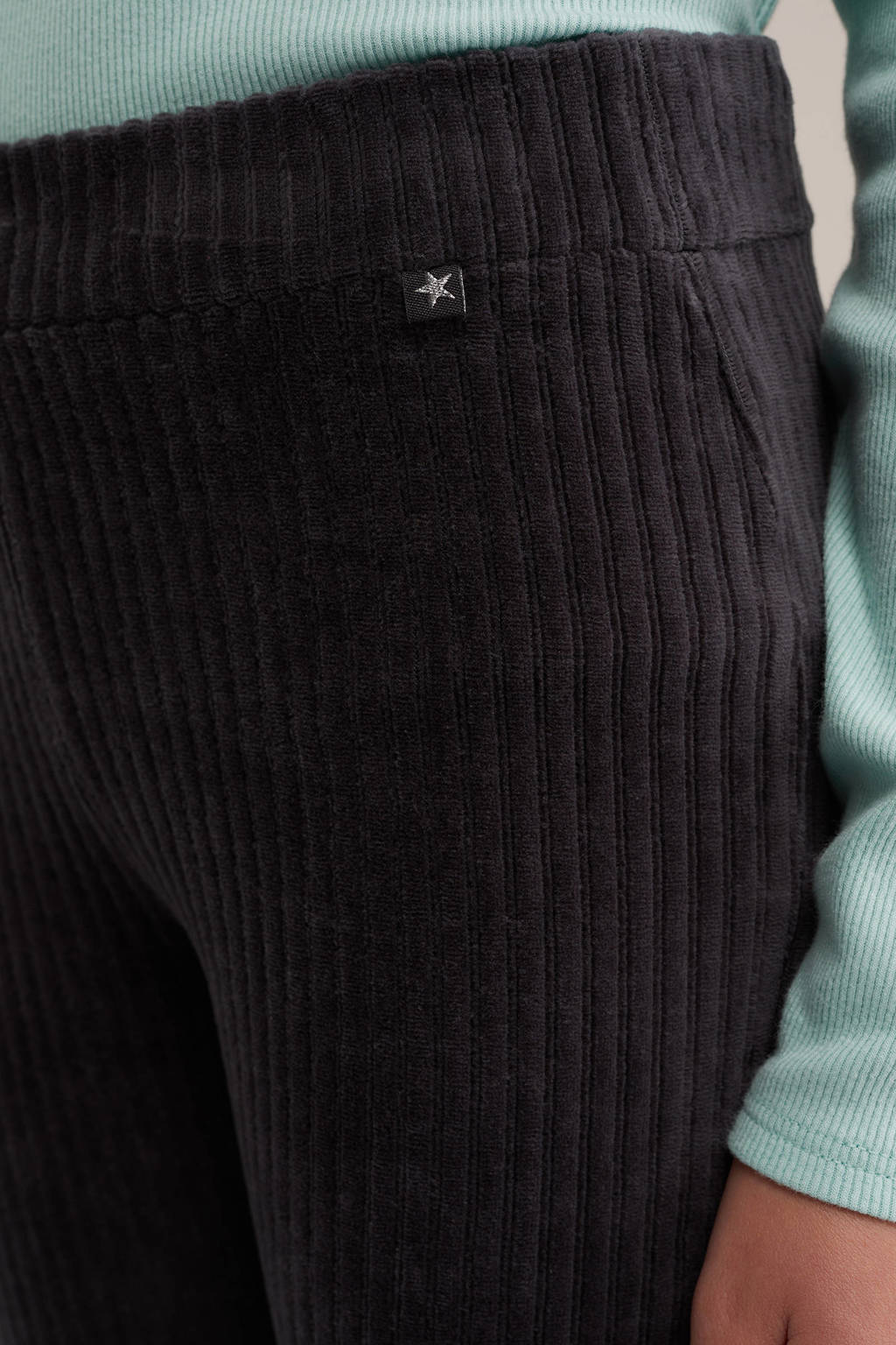 WE Fashion velours flared broek