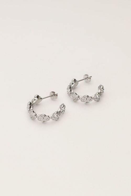 Vintage oorringen met rozen