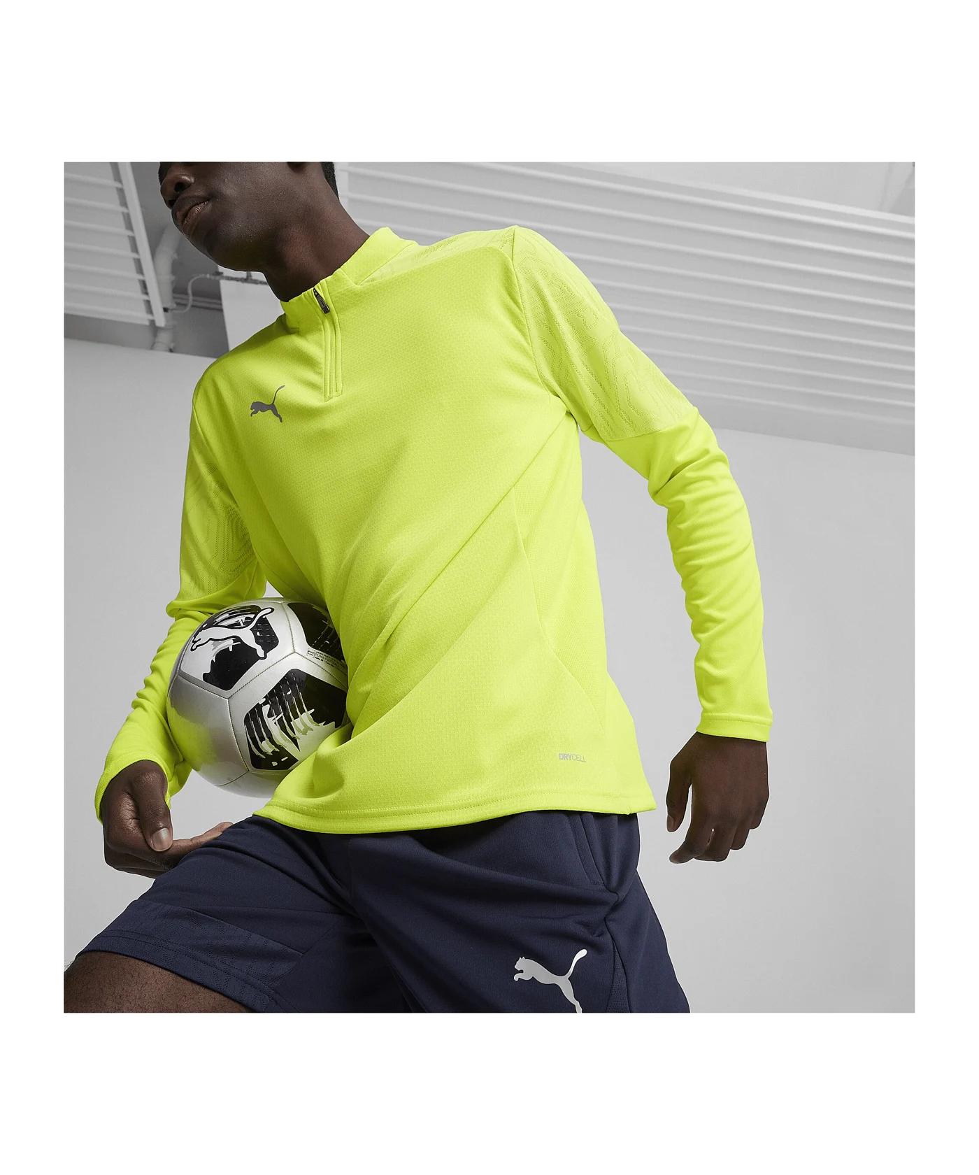 PUMA teamFINAL Training 1/4 Zip Sweatshirt F30