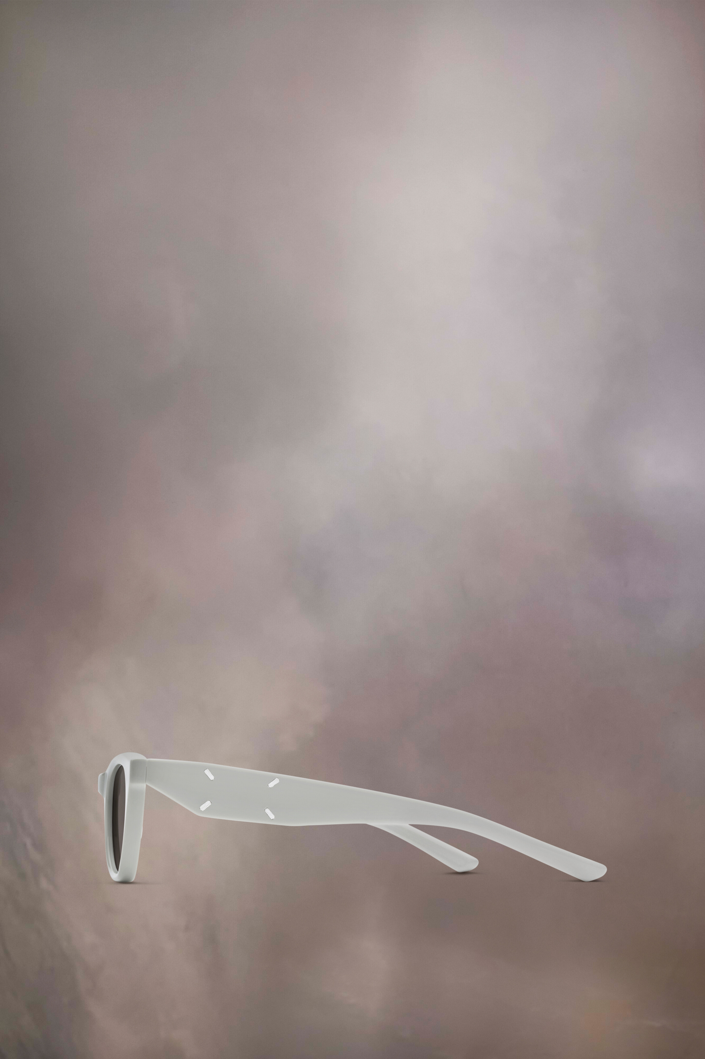 Lunettes de soleil cat-eye grises x Gentle Monster​