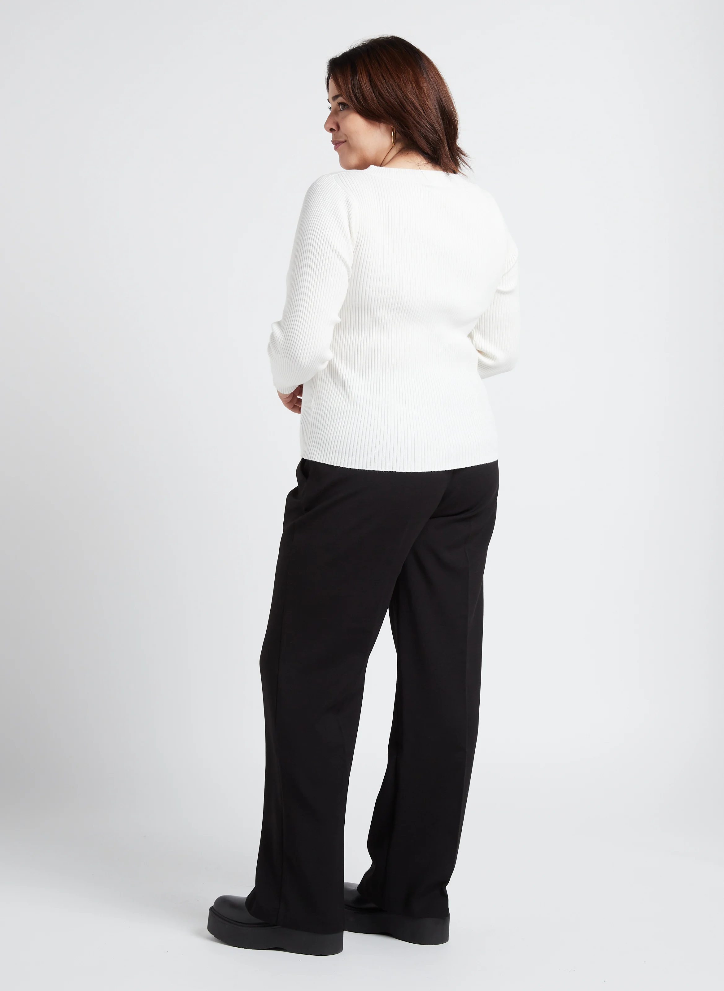Top moulant col carré| Blanc