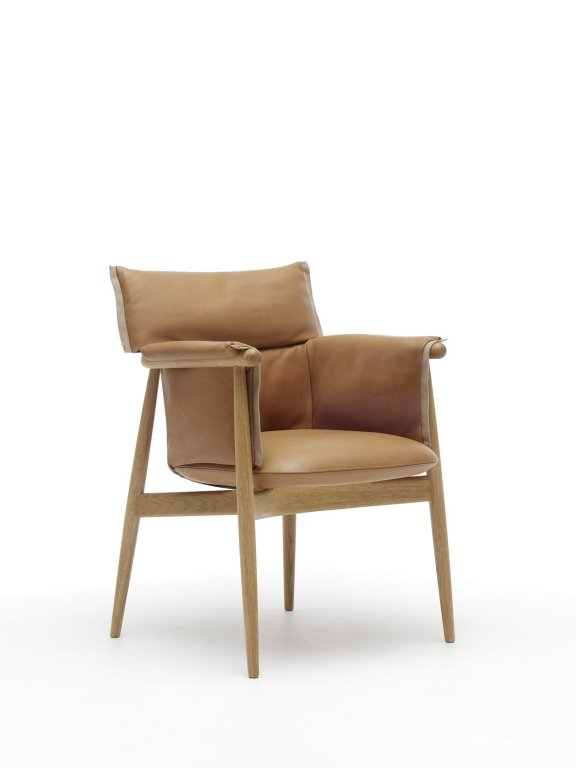 Carl Hansen & Son E005 Embrace stoel geolied eiken - SIF 95 - natural edging strip