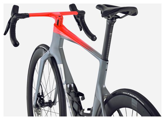 Vélo de Route BMC Teammachine R 01 Three Sram Force eTape AXS 12V 700mm Gris Iron / Rouge Neon 2024
