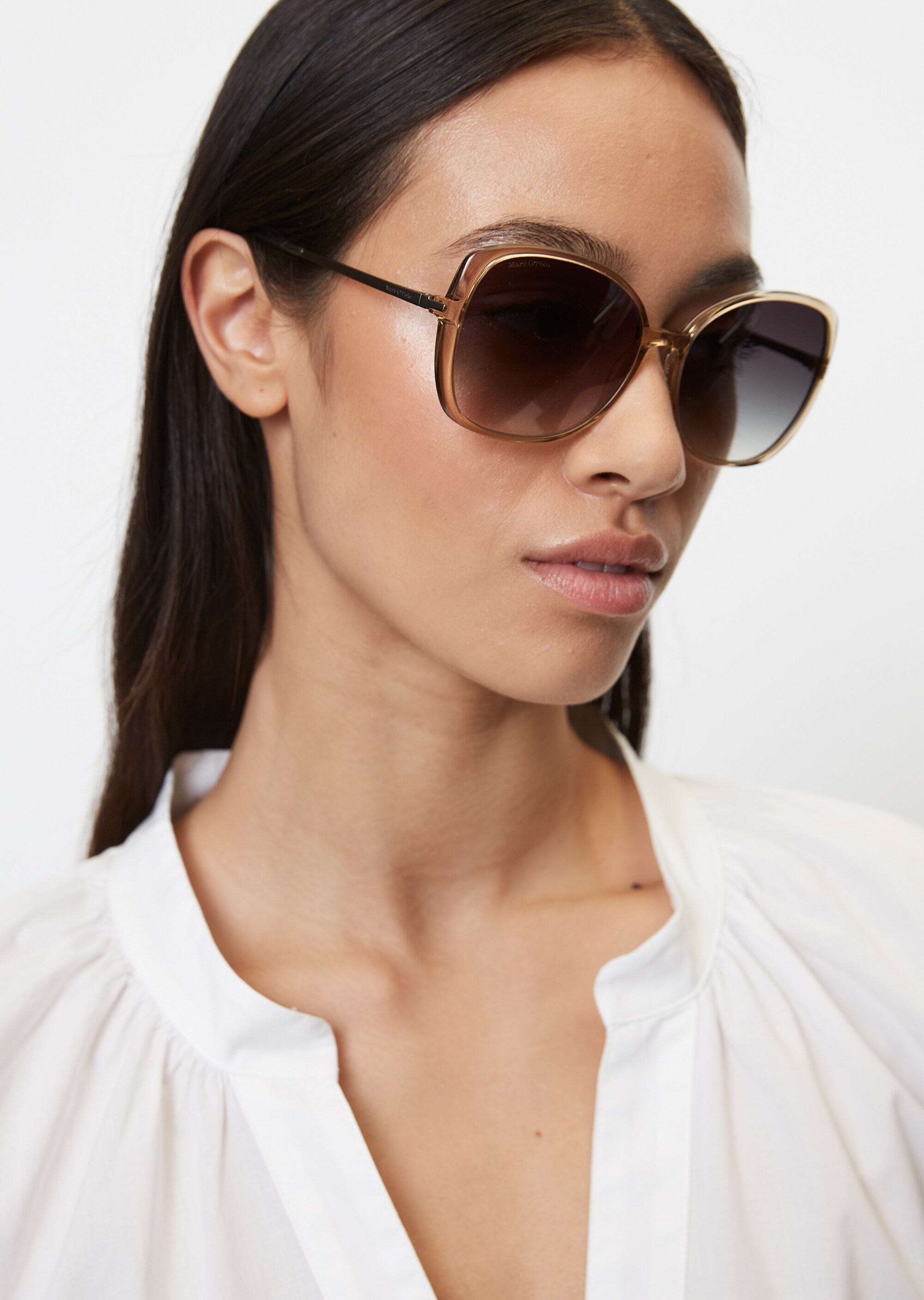 Damen-Sonnenbrilleim lässigen Butterfly-Retro-Stil