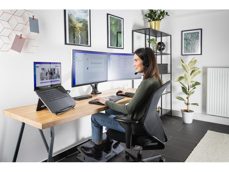 Kensington Tischhalterung SmartFit OneTouch Dual Schwarz Stabiler Dual-Monitorarm mit integrierter Gasdruckfeder und verstellbarer Spannung
