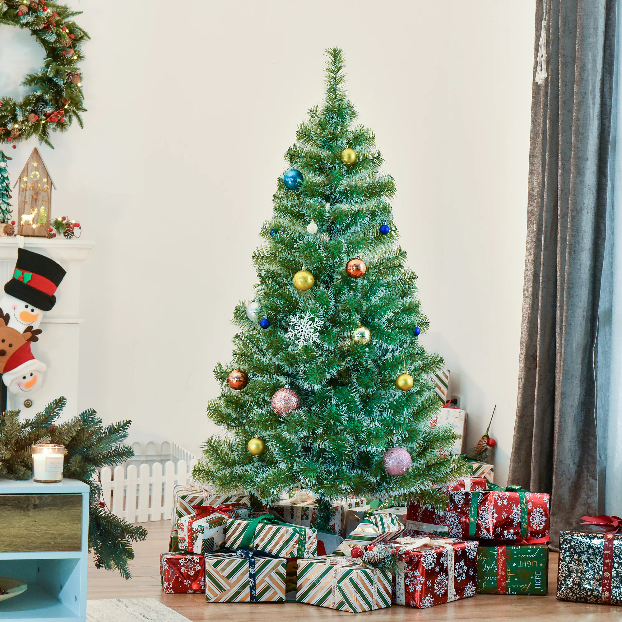 HOMCOM Künstlicher Weihnachtsbaum mit Metallständer grün 75 x 150 cm (ØxH)