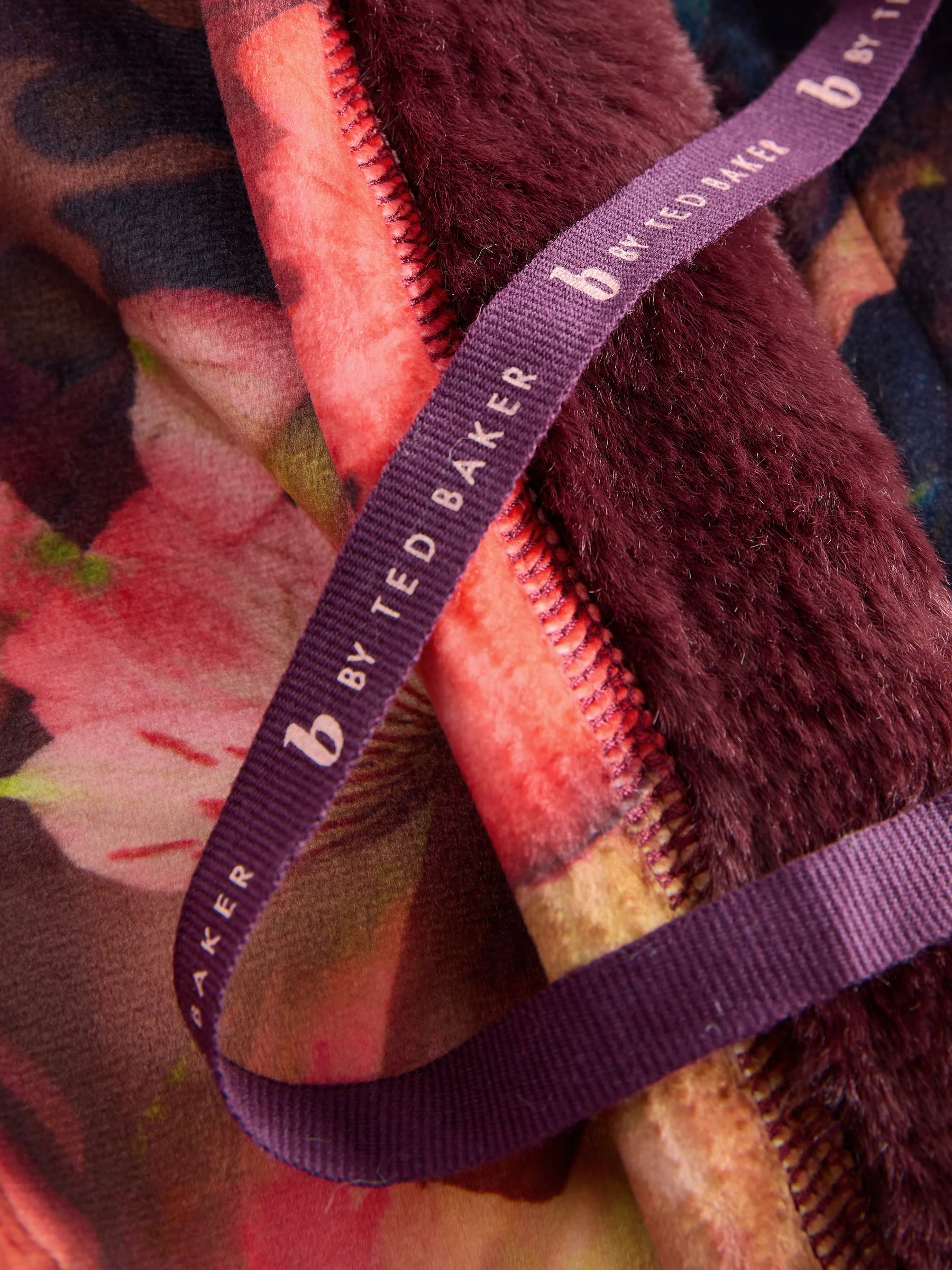 B By Ted Baker bordeauxrode comfortabele kamerjas