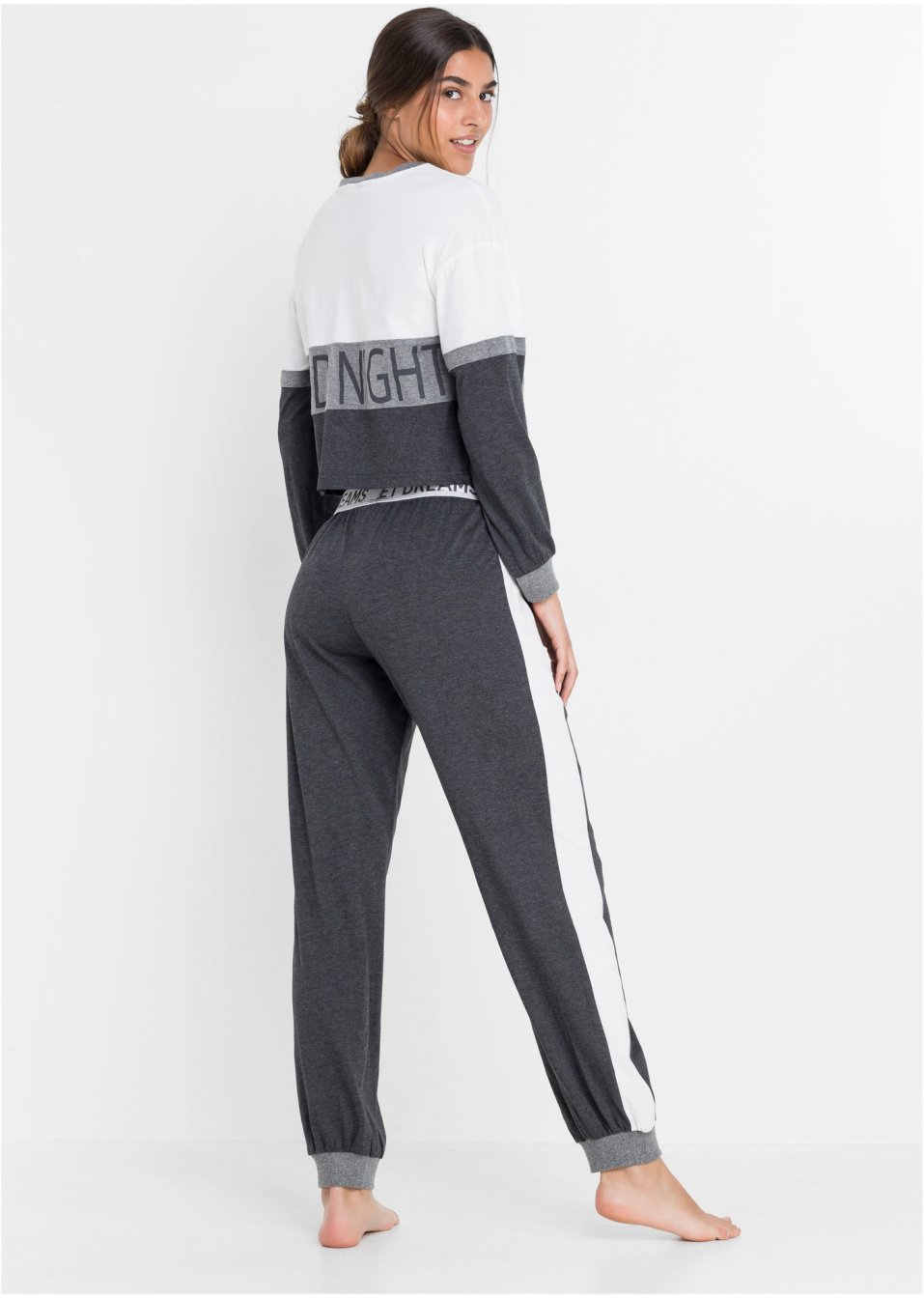 Pyjama avec T-shirt manches longues raccourci