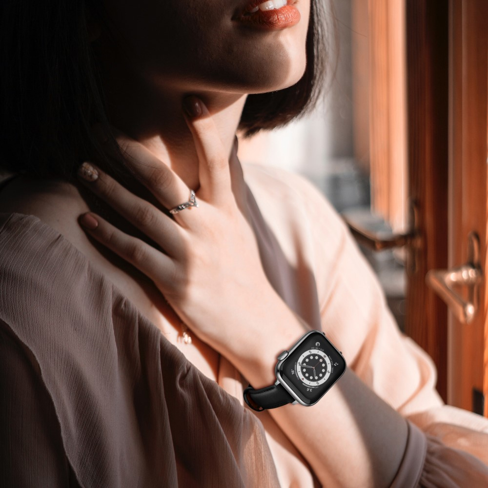 Apple Watch (42/41/40/38 mm) Echtleder Ersatz Armband mit Dornschliesse (Gelenkumfang 156-221 mm) - Schwarz / Silber