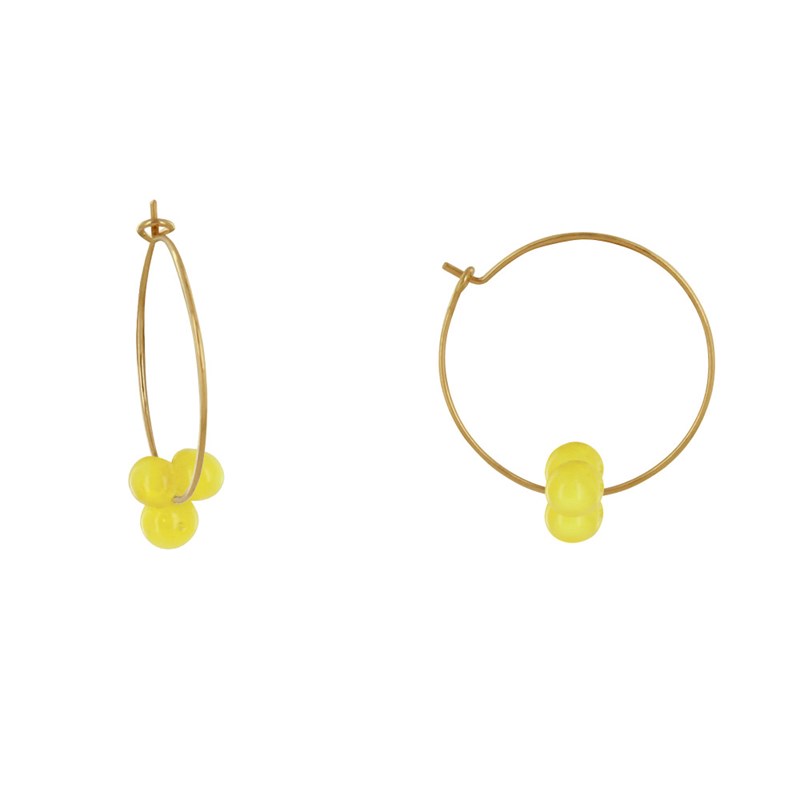 Boucles d'Oreilles Créoles Laiton Fermée et Bouquet de Perles de Verre
