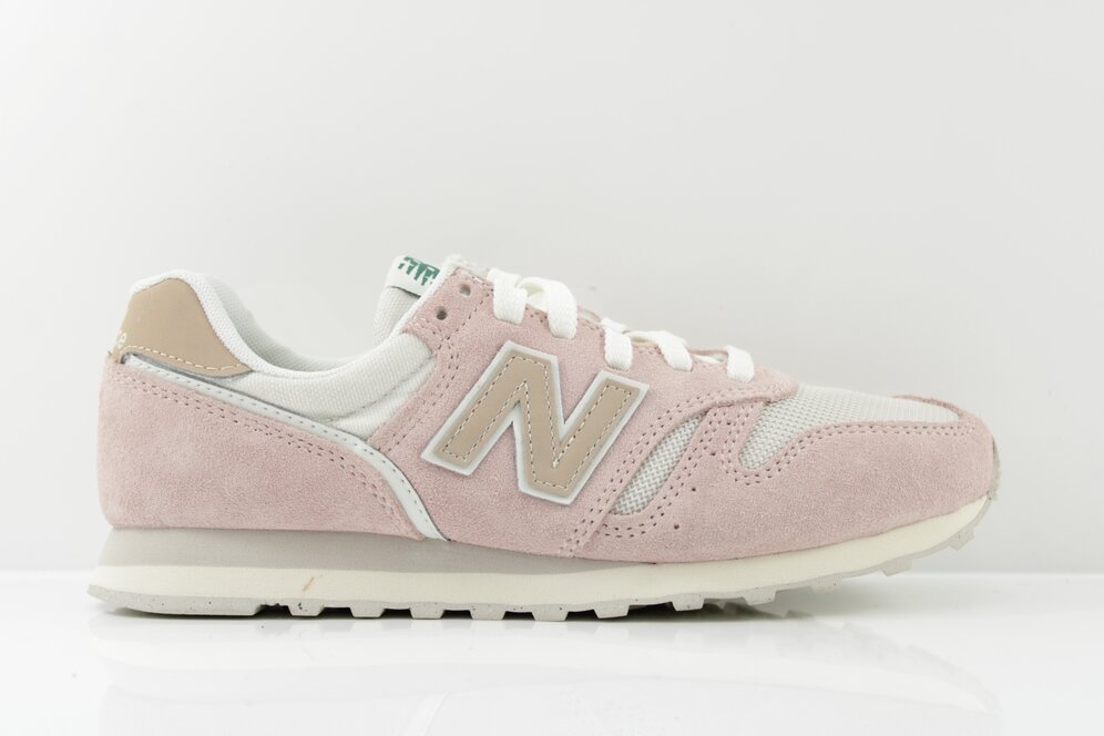 New Balance Sneaker