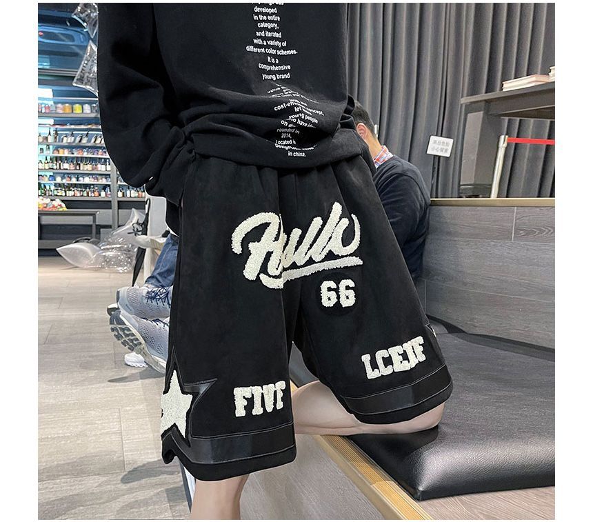 Whyessa - Losse shorts met geborduurde letters