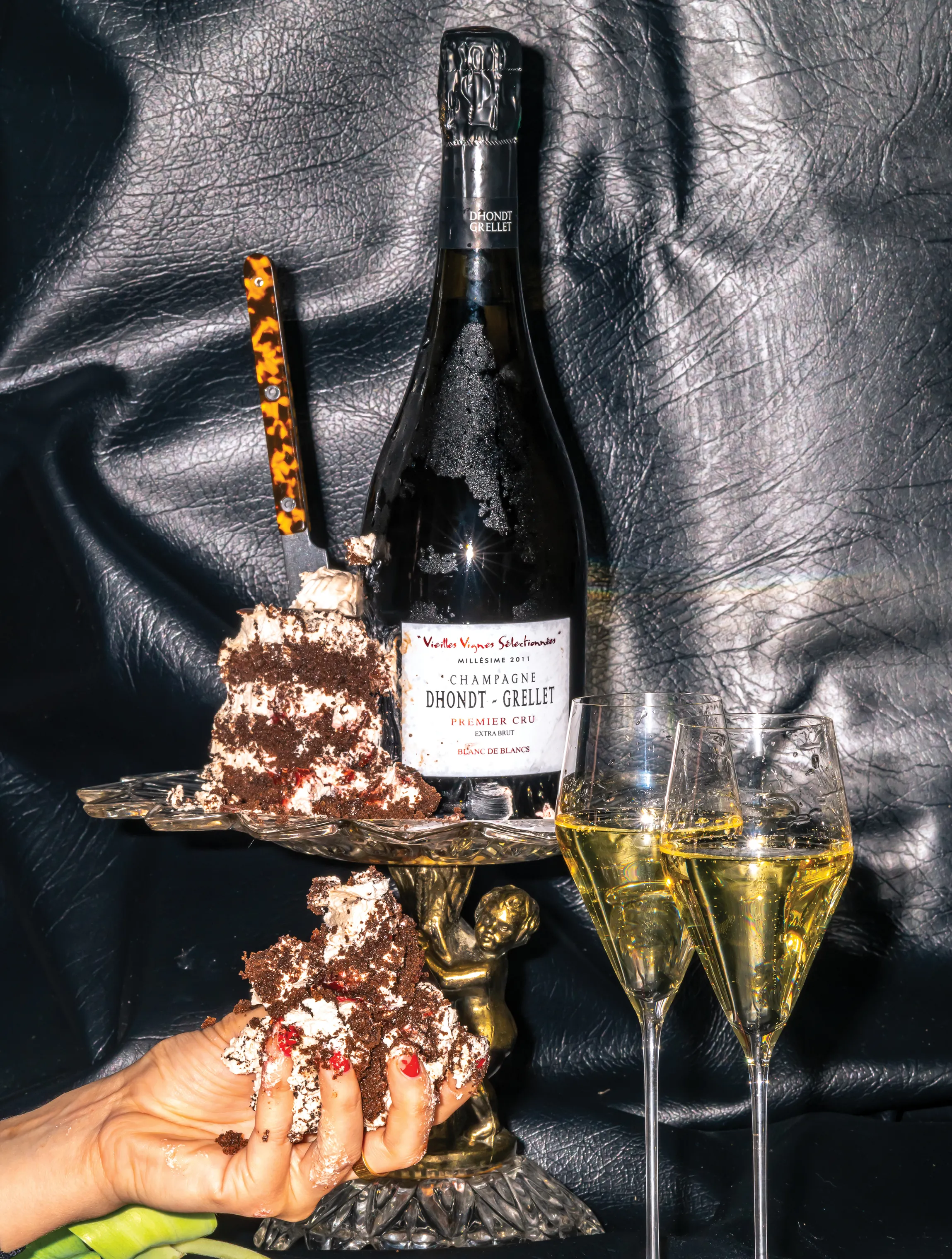 New Mags Better with Bubbles: Traveling the World through Champagne and Sparkling Wine - Af Ariel Arce