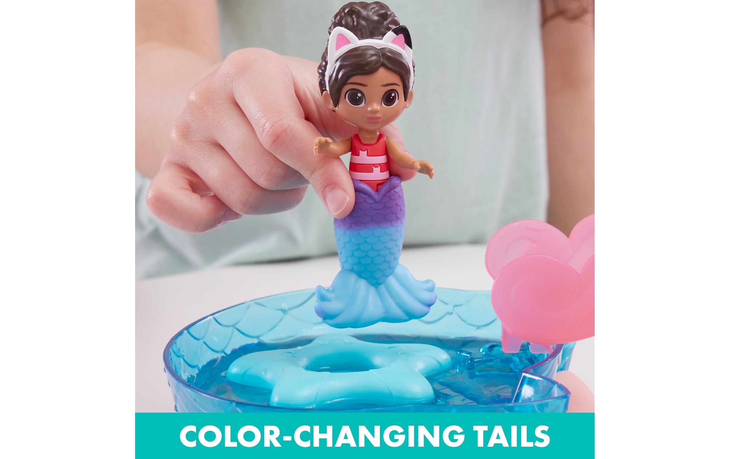 Spielfigurenset Gabby’s Dollhouse Pool AdventuresPool-Spielset mit Farbwechseleffekt