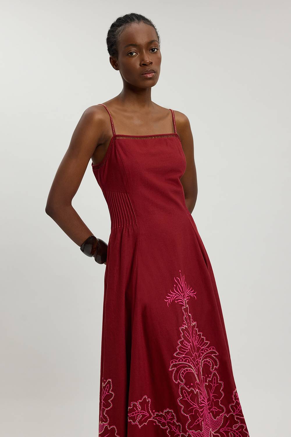 KarenMillen Robe Midi À Bretelles En Mélange De Lin Avec Broderie Ajourée Perlée