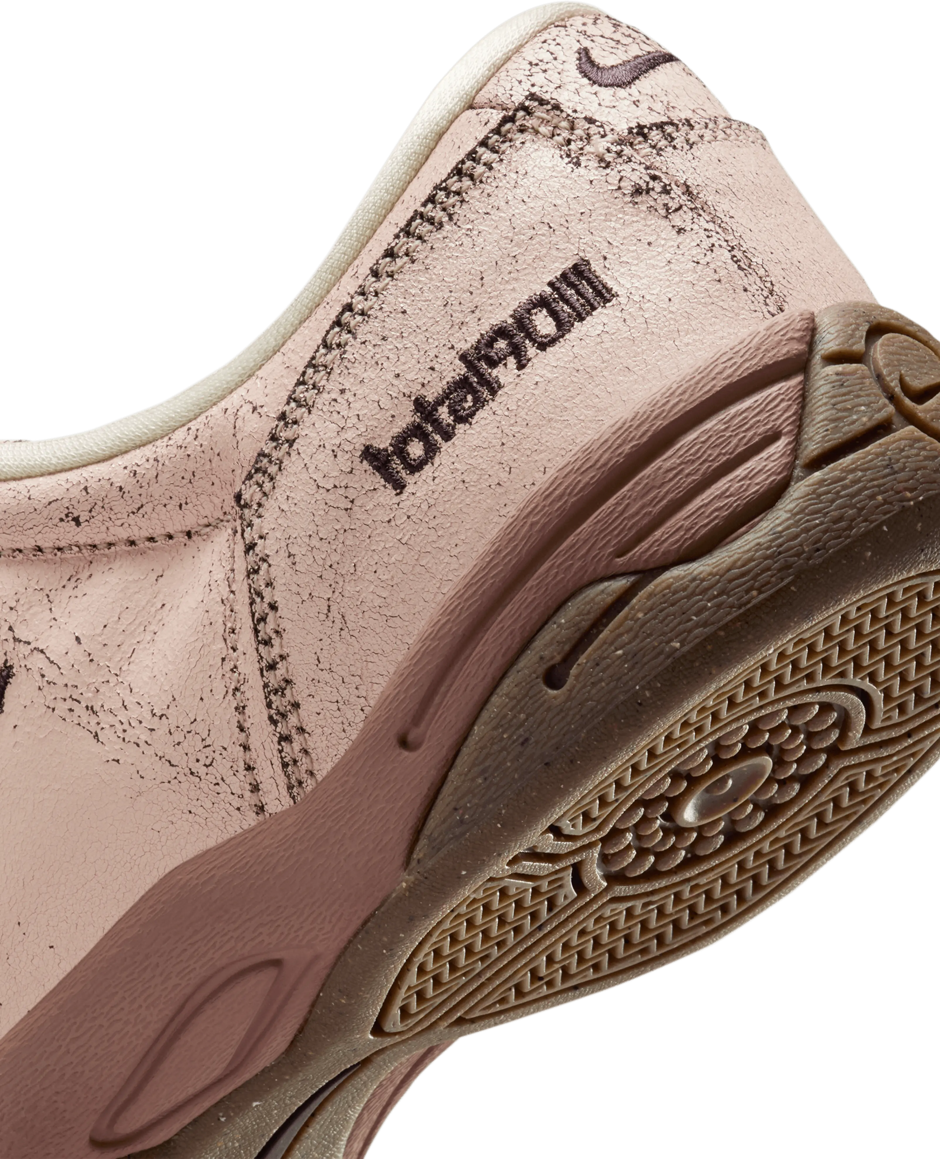 Nike Total PRM (Pearl White/Shadow Brown-Pearl White-Gum DK Brown)