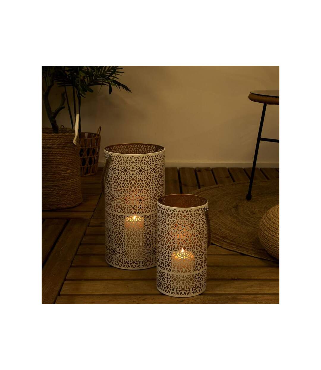 Paris Prix - Lot De 2 Lanternes Déco ajouré 39cm Blanc